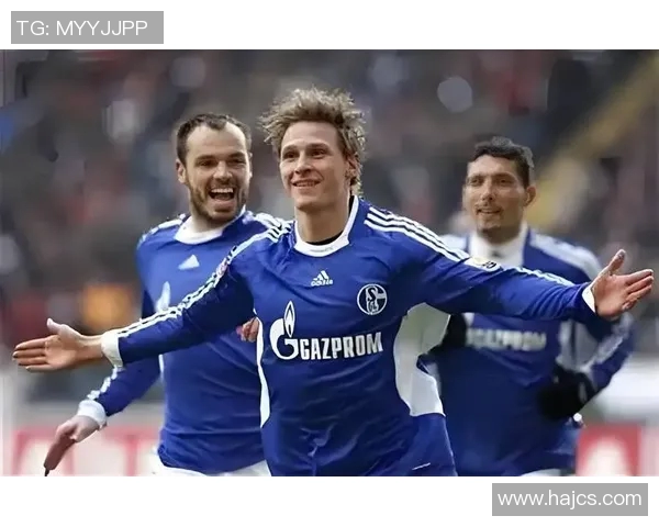 沙尔克04客场失利,降级危机蔓延,保级前景难以乐观 沙尔克04客场失利,降级危机蔓延,保级前景难以乐观